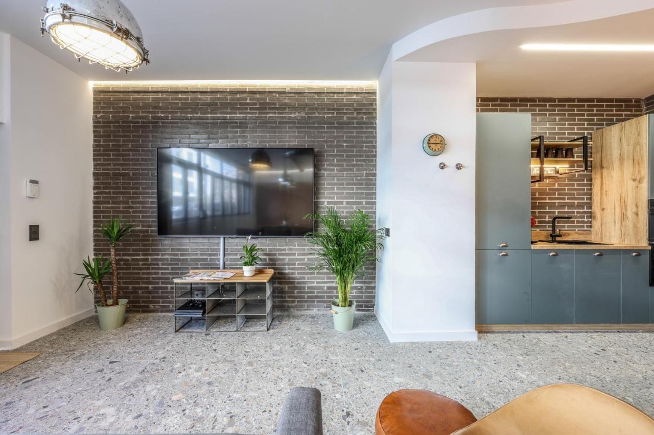 Апартаменты Loft Reformado Industrial Мадрид Экстерьер фото